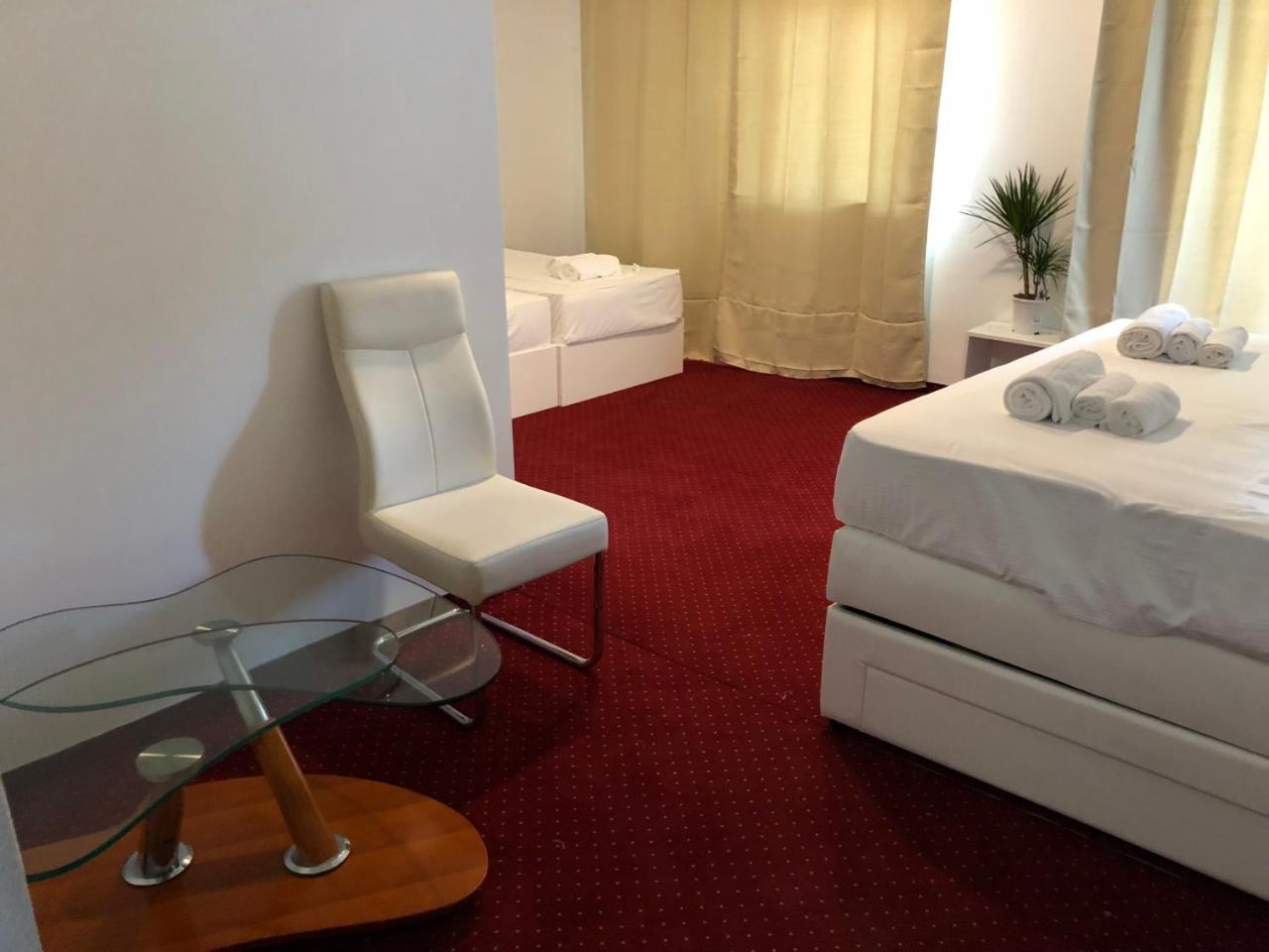 Hotel Park Crikvenica Bagian luar foto